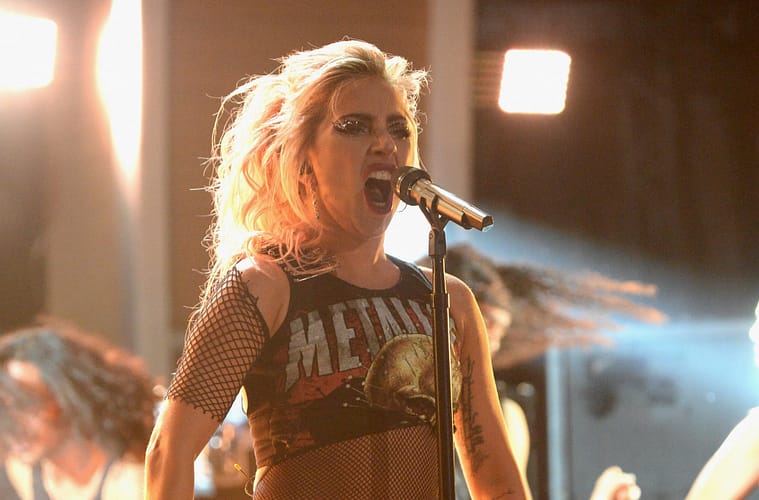 Stars to Perform at FireAid Concert for Wildfire Relief