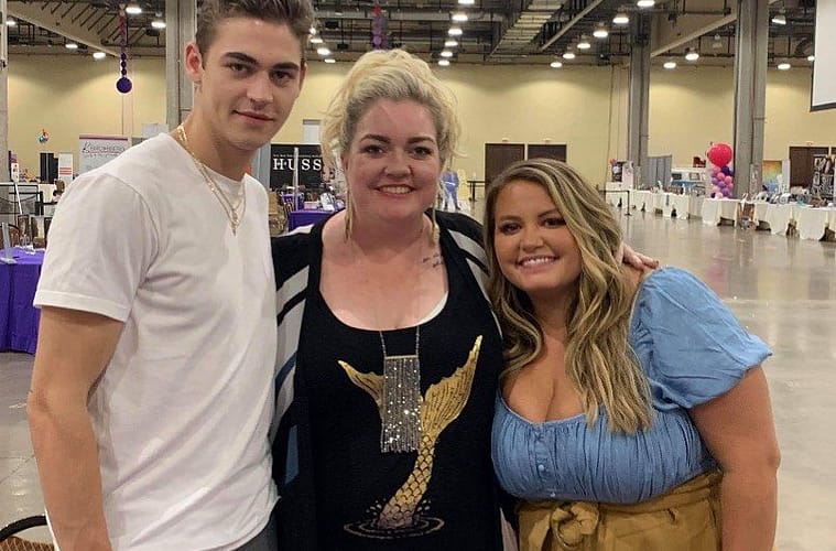 Colleen Hoover Removes Photos Amid Legal Dispute