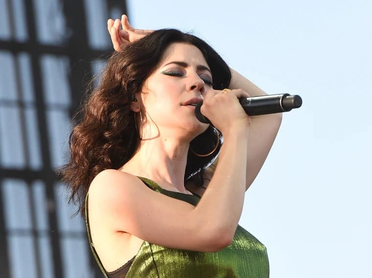 Marina performing live.