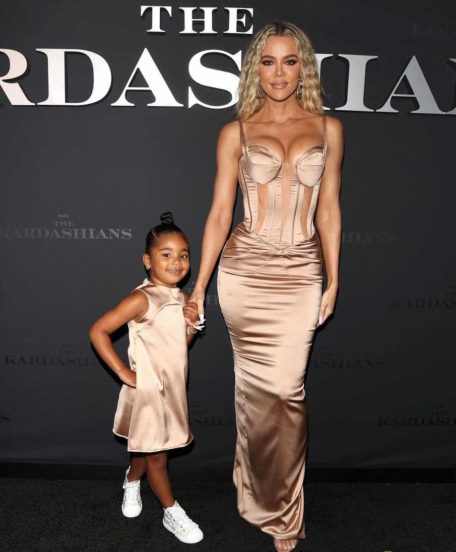 the kardashian premiere khloe and true