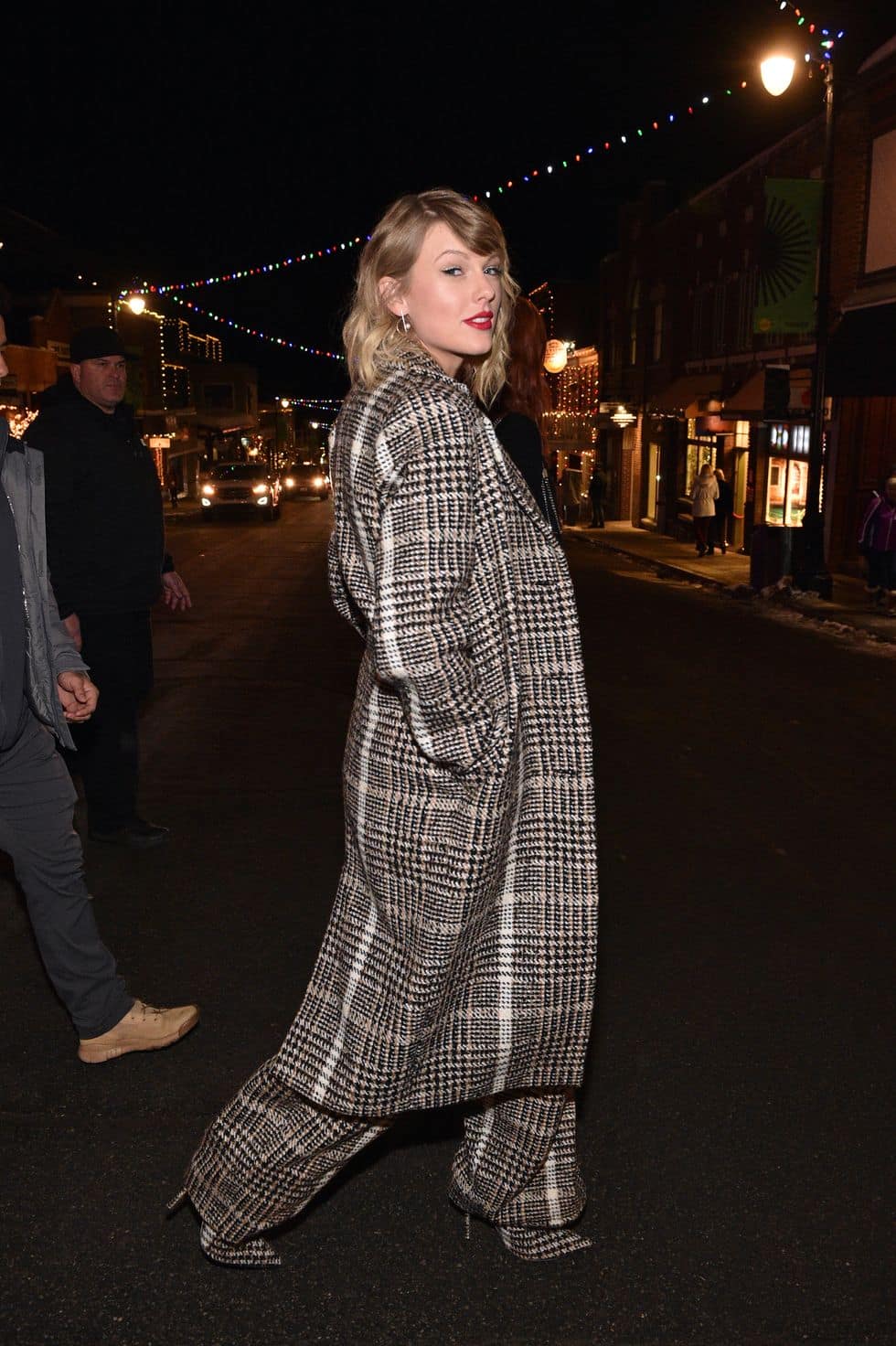 Taylor Swift Street Style