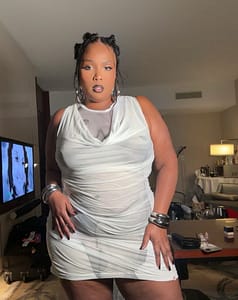 Lizzo Reveals She is No Longer Vegan