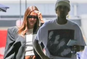 Hailey Bieber Pregnant Twitter Justin Bieber Walks Away Controversy