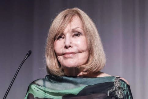 Hollywood Legend Kim Novak, 92, Reflects on Aging in New Documentary