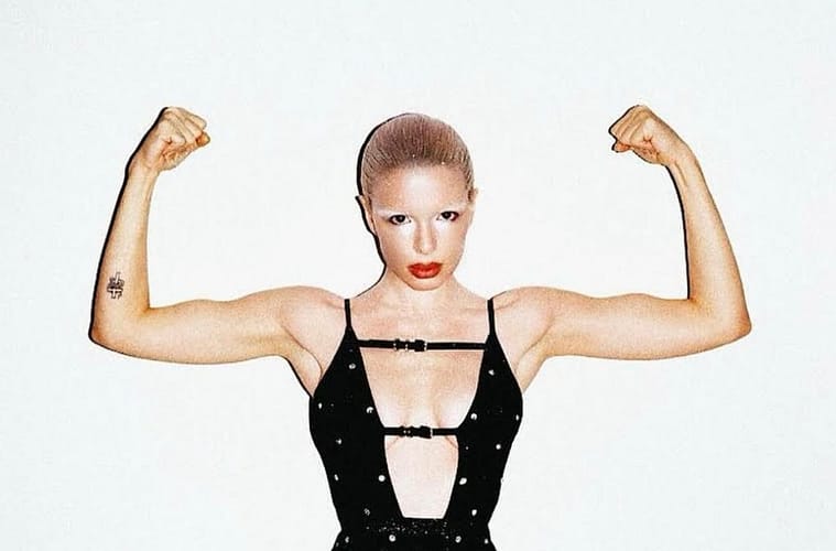 Did Julia Fox Come out as Lesbian on Tik Tok?